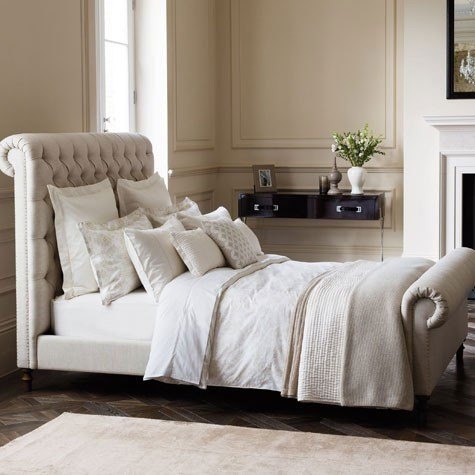 Create a Cosy Bedroom This Autumn