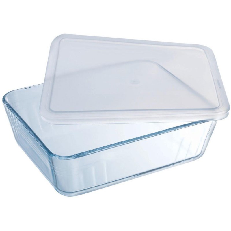 Pyrex 2.6L Rectangle Dish with Plastic Lid