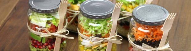 SALAD JARS – THE PERFECT PICNIC RECIPE