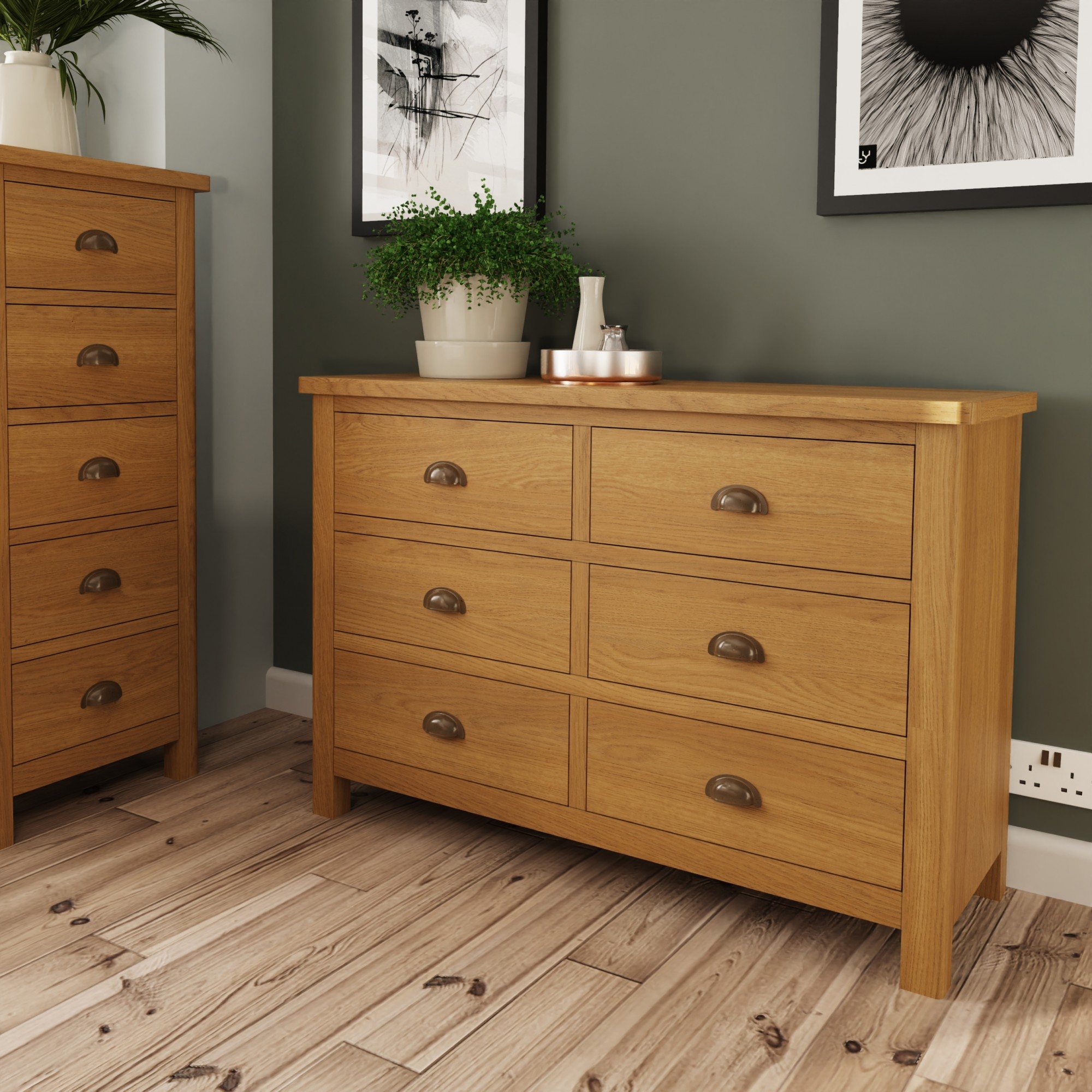 Hastings 6 Drawer Chest of Drawers in Oak Aldiss