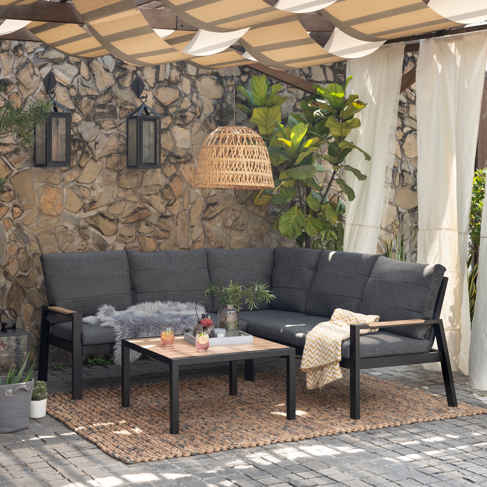 LifestyleGarden Panama Corner Set Aldiss Garden Furniture