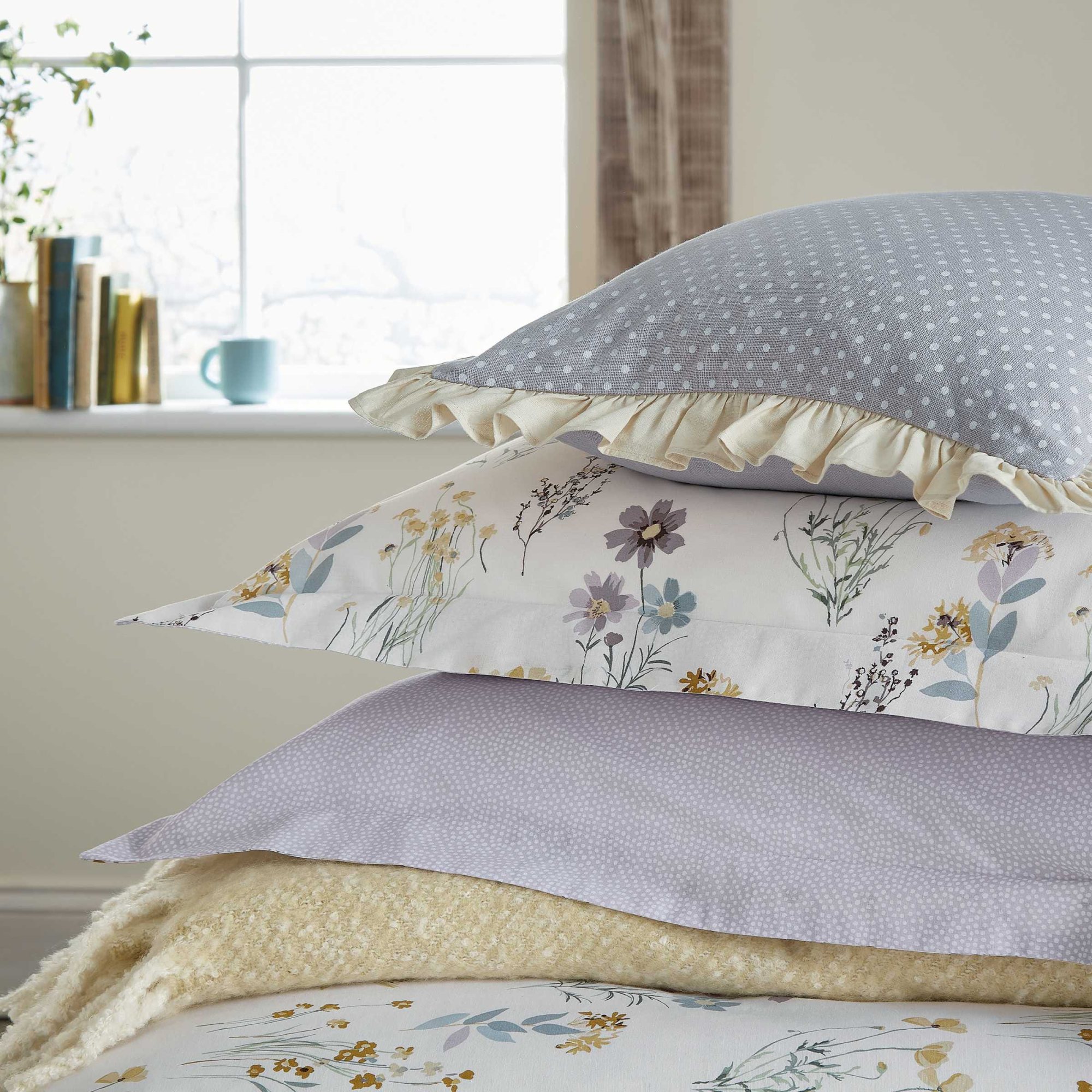Helena Springfield Clairemont Yellow and Lilac Duvet Set Aldiss