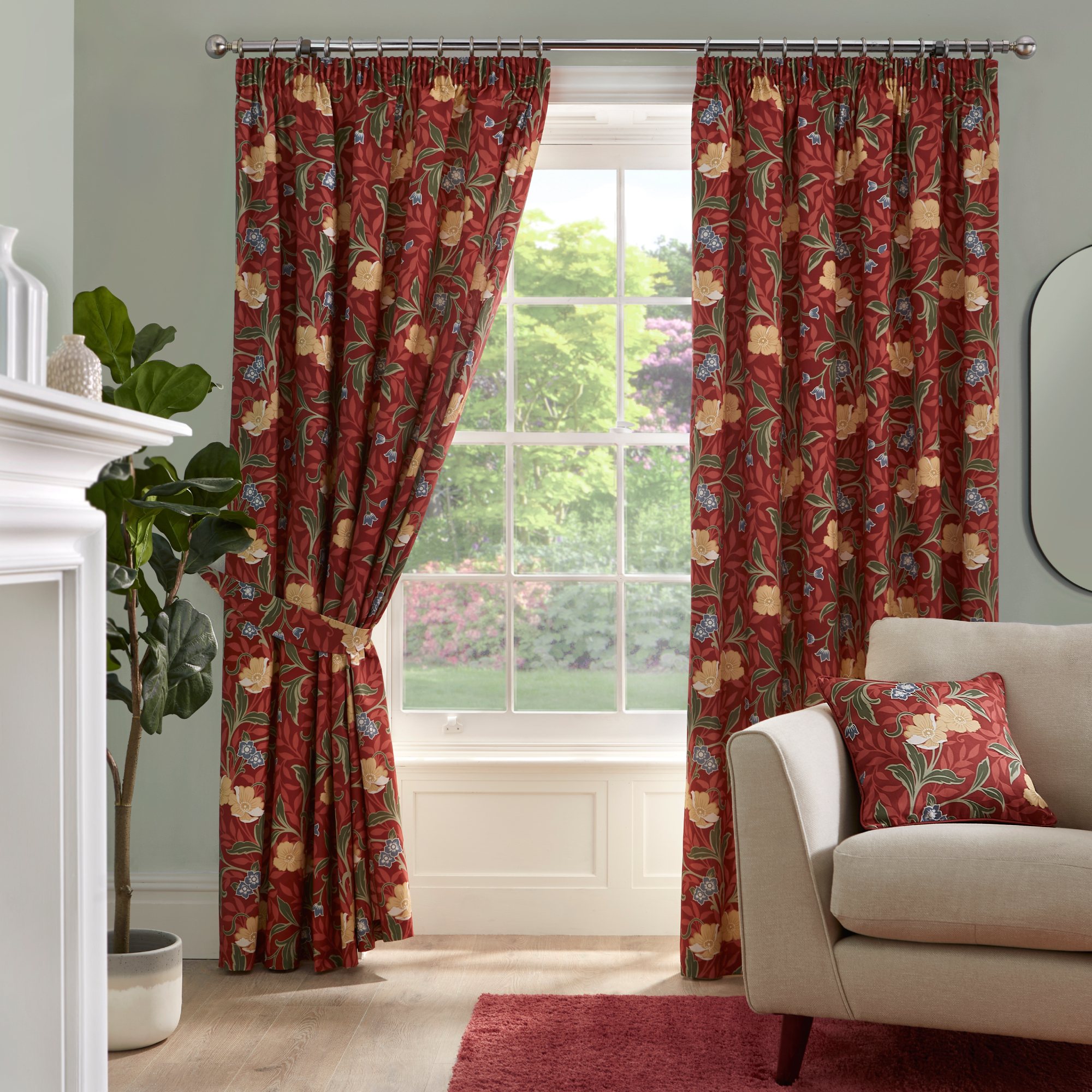 D Sandringham Red Ready Made Curtains