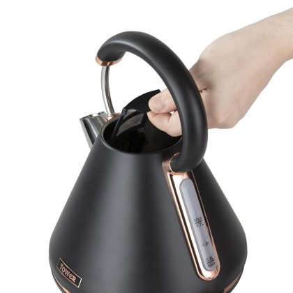 Tower Cavaletto Pyramid Kettle 1.7L Black