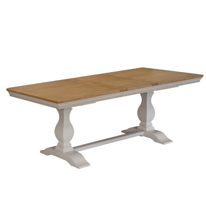 Winchester Living & Dining