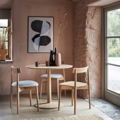 Ercol Siena Breakfast Table Ercol Siena Breakfast Table