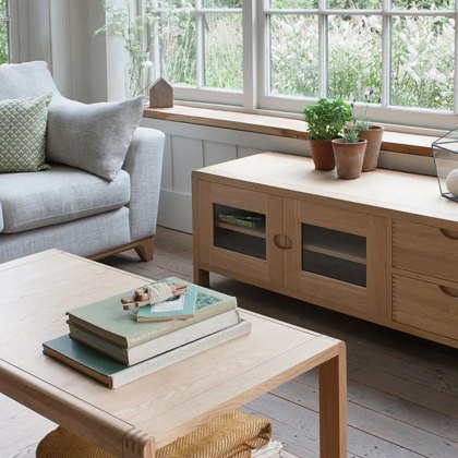 Ercol Bosco Wide TV Unit