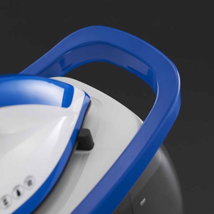 Russell Hobbs Power 95 Steam Generator Iron