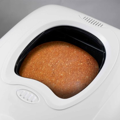 Morphy Richards Fast Bake Bread Maker