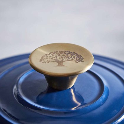 Barbary & Oak Foundry Round Blue Casserole