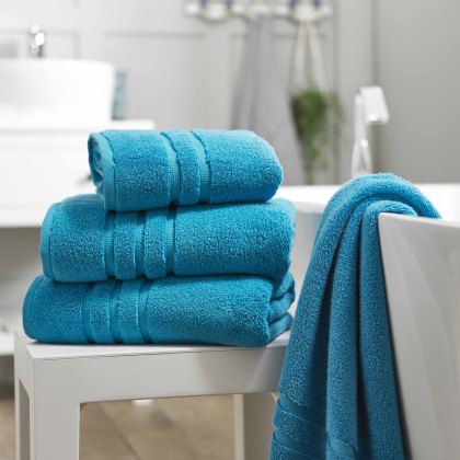Lyndon Co Chelsea Turquoise Towels