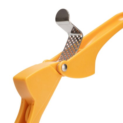 Fusion Twist Garlic Press Yellow