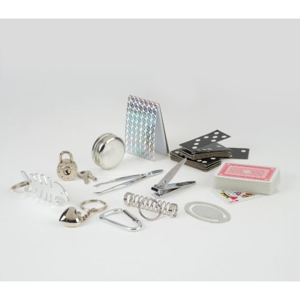 Robin Reed Cavendish Box of 6 Crackers