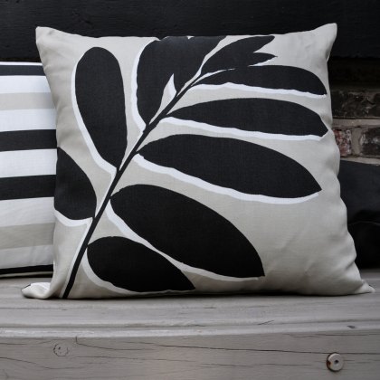 Fusion Leaf Natural Outdoor Cushion Fusion Leaf Natural Outdoor Cushion