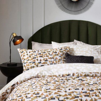 Hoem City Toffee Abstract Cotton Rich Reversible Single Duvet Cover Set