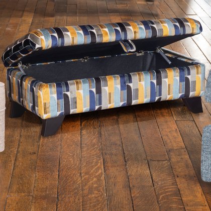 Ellie Legged Ottoman Ellie Legged Ottoman