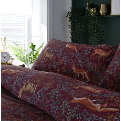 Deyongs Fox & Deer Mulberry Duvet Cover Set