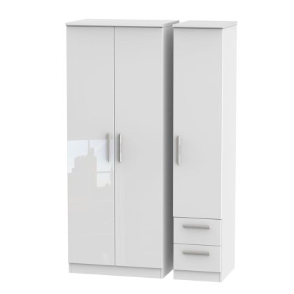 Kingsley Triple Plain Wardrobe with Drawer Kingsley Triple Plain Wardrobe with Drawer