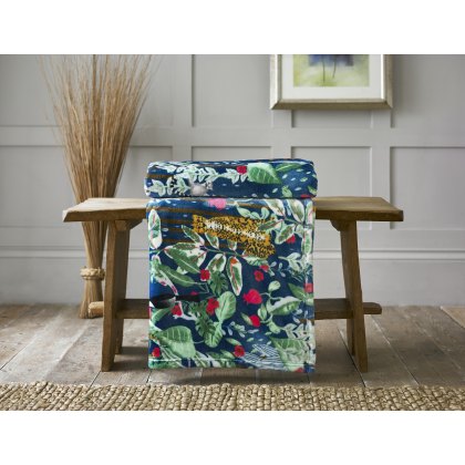 Deyongs Printed Flannel Fleece Throw Jungle