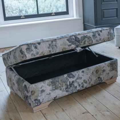 Artisan Ottoman Artisan Ottoman