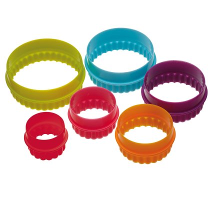Colourworks Set of 6 Round Cookie Cutters Colourworks Set of 6 Round Cookie Cutters