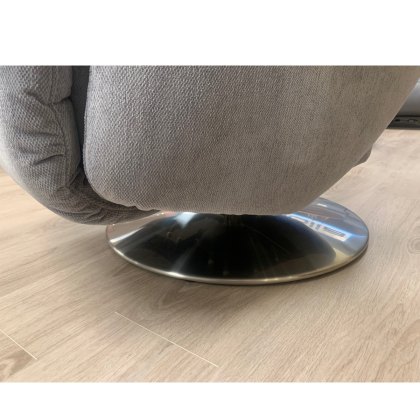 EX DISPLAY Himolla Swan Chair