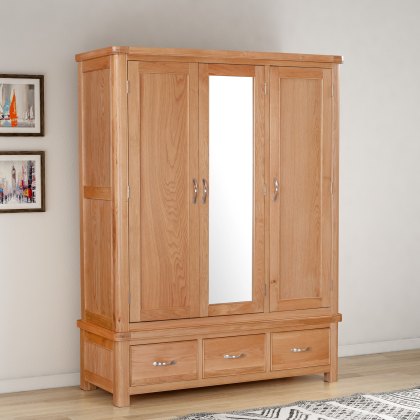 Gloucester Oak Triple Door Wardrobe