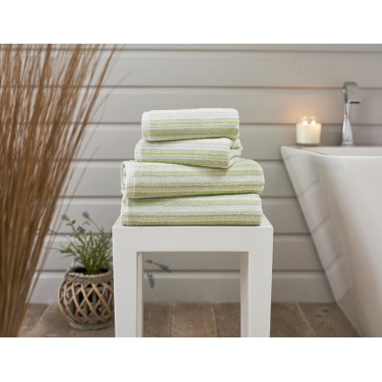 The Lyndon Company Didlington Towels Green