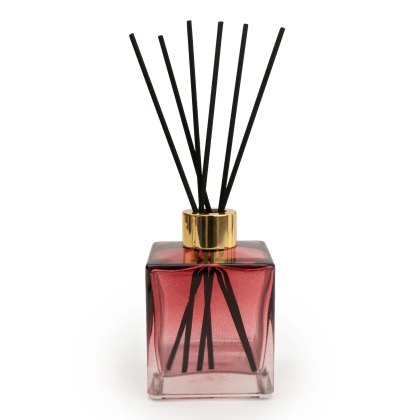 Candlelight Opulence 200ml Square Diffuser Pomegranate & Cassis Candlelight Opulence 200ml Square Diffuser Pomegranate & Cassis