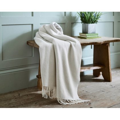 The Lyndon Company Brimham Throw Grey