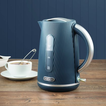 Daewoo Cascade 1.7L Kettle Navy