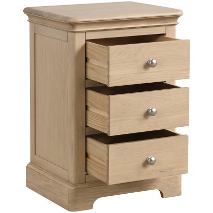 Broadway 3 Drawer Bedside Table in Oak