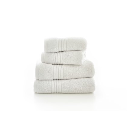 The Lyndon Company Paloma White Towels The Lyndon Company Paloma White Towels