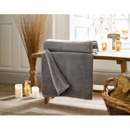 Deyongs Snuggle Touch Throw Dark Grey