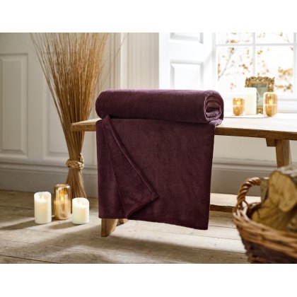 Deyongs Snuggle Touch Throw Wine