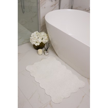 Hug Rug My Soft Scalloped Rug Pumice