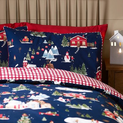 Catherine Lansfield Ski Village Duvet Cover Set