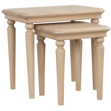 Broadway Nest of 2 Tables in Oak
