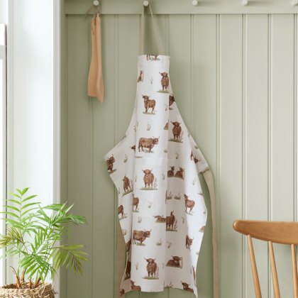Catherine Lansfield Angus Highland Cow Natural Apron Catherine Lansfield Angus Highland Cow Natural Apron
