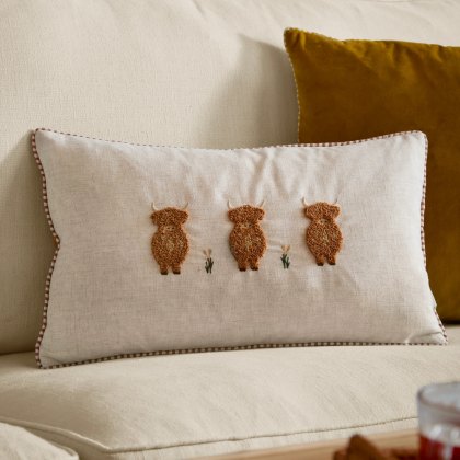 Wylder Ramble Highland Cows Cushion Ginger