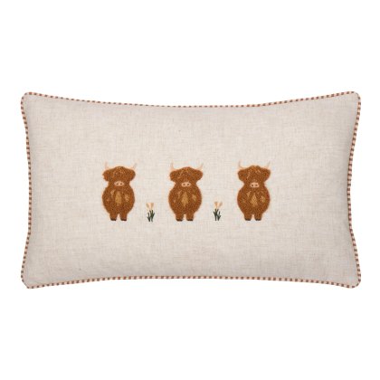 Wylder Ramble Highland Cows Cushion Ginger