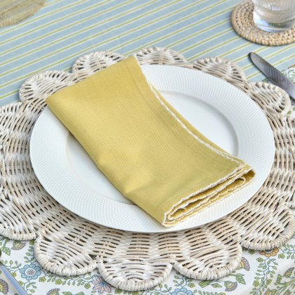 Waltons Scalloped Napkin Buttercup Set of 4