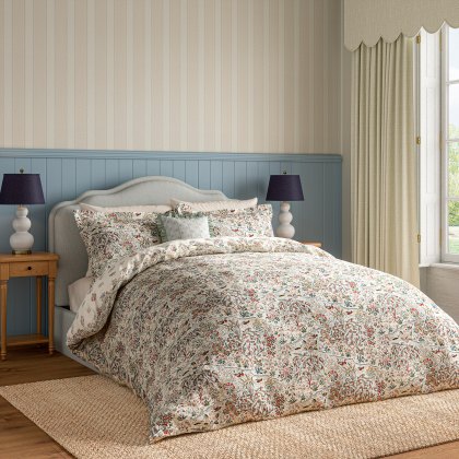 Sanderson X National Trust Moat Birds Duvet Set