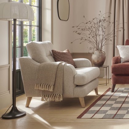 Willow Standard Chair