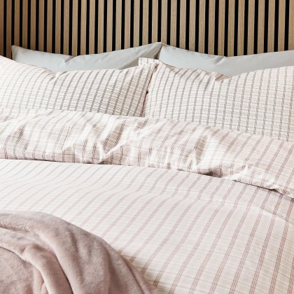 Helena Springfield Calico and Chalk Tranquil Check Duvet Set Pink Helena Springfield Calico and Chalk Tranquil Check Duvet Set Pink