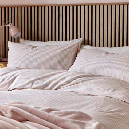 Helena Springfield Calico and Chalk Twill Stripe Duvet Set Pink Helena Springfield Calico and Chalk Twill Stripe Duvet Set Pink