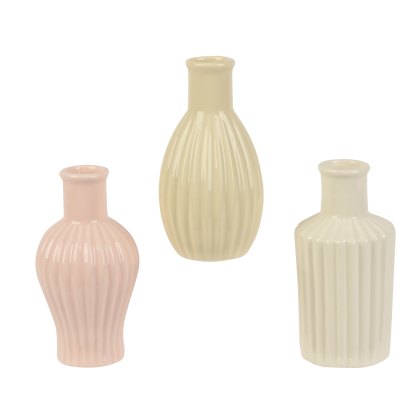Kaemingk Short Pale Porcelain Vase Assorted Designs Kaemingk Short Pale Porcelain Vase Assorted Designs