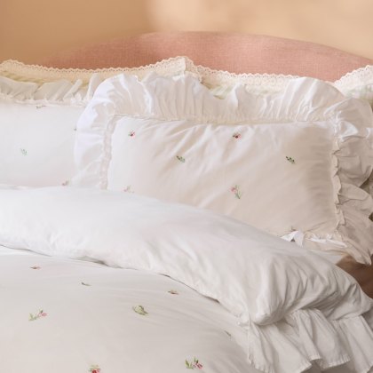 Cath Kidston Tiny Floral Embroidery Duvet Set Cath Kidston Tiny Floral Embroidery Duvet Set