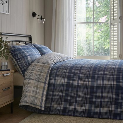 D&D Bennet Check Blue Duvet Cover Set D&D Bennet Check Blue Duvet Cover Set