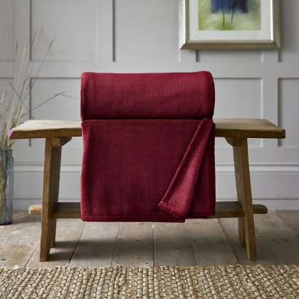 Deyongs Snuggle Touch Extra Large Throw Merlot